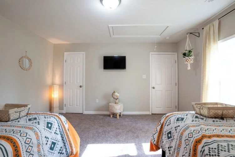 Guest rooms