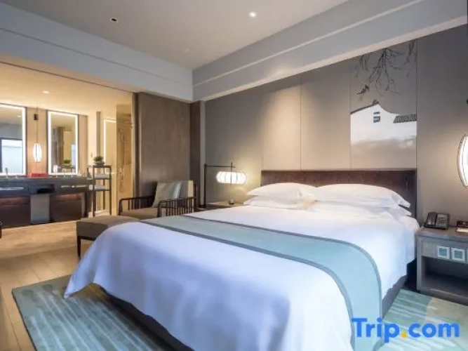 Executive Double Junior Suite