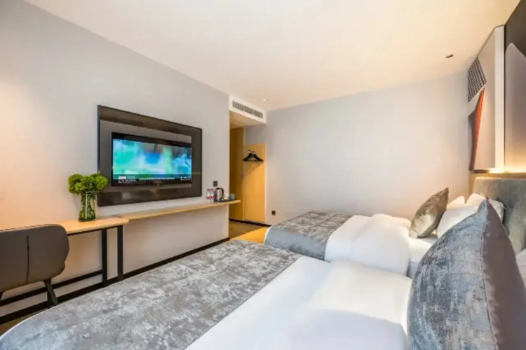 Chonpines Hotel (Beijing Tongzhou Orchard Universal Resort)