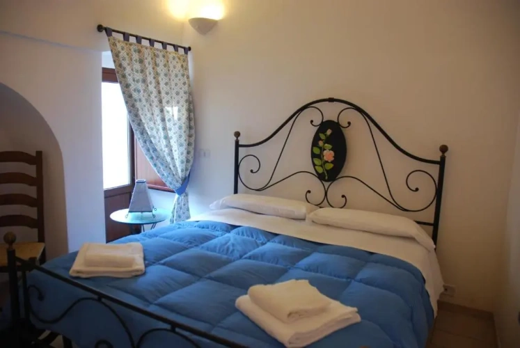 Trullo Superior No Window room