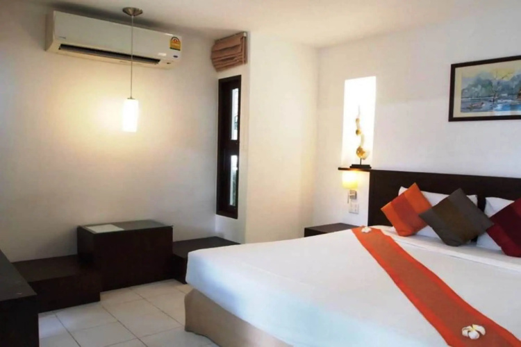 Evergreen Resort