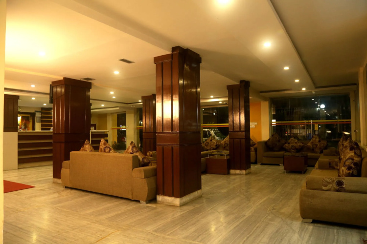 Yellow Pagoda Hotel