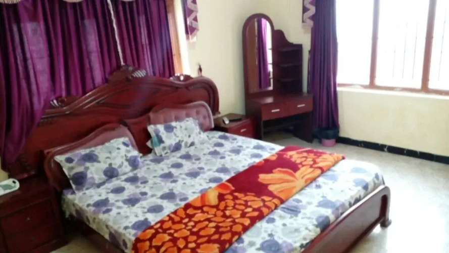 Queen Hill Homestay