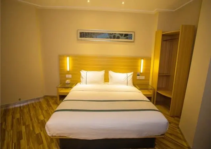 Standard Double room with view