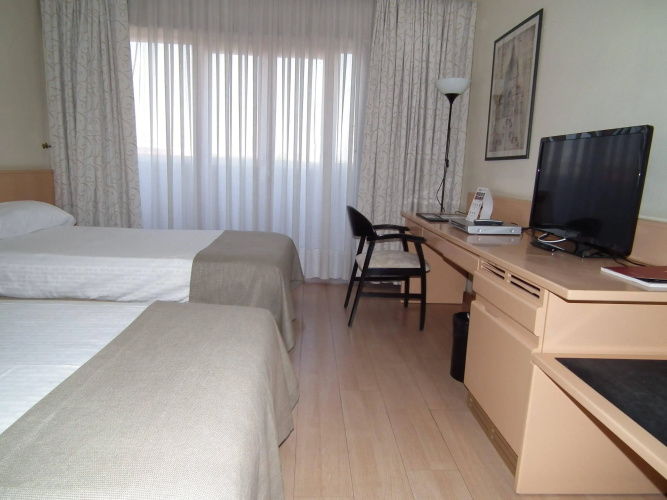 Hotel AR Parquesur