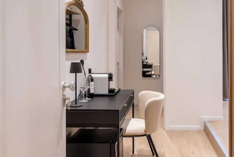 Romart luxury rooms