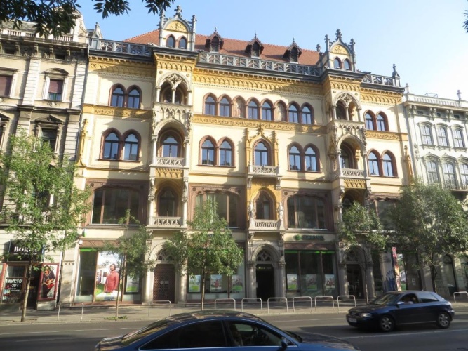 1 Bedroom Double Apartment