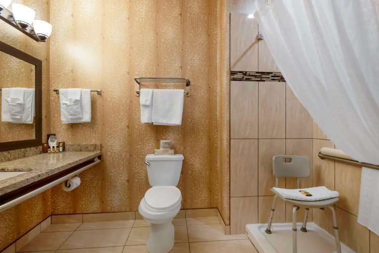 Best Western Plus Moosomin Hotel photo 10