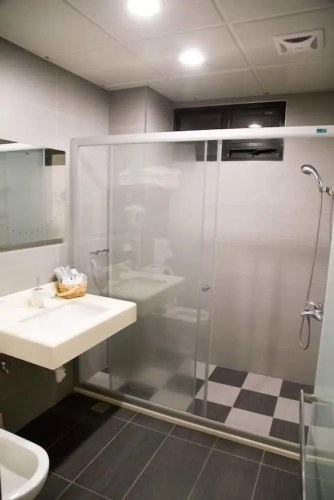 Classic Quadruple room
