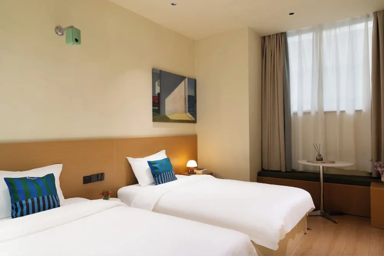 Economy Twin room