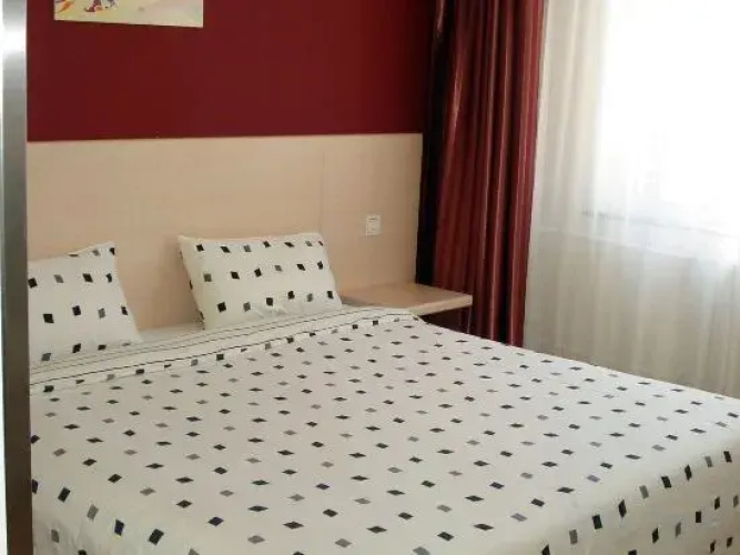 Eaka Hotel