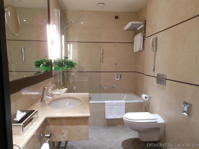 Starhotels Tourist photo 17