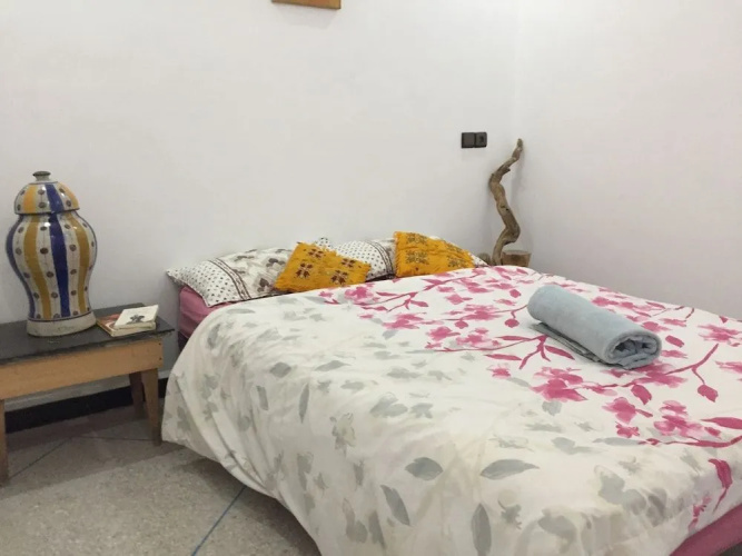 Cozy White House - Hostel