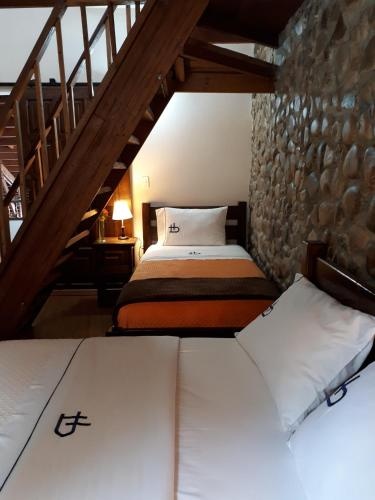 Hotel Bordones