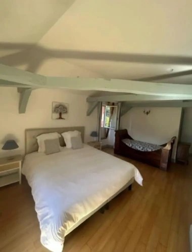 Standard room with pool view