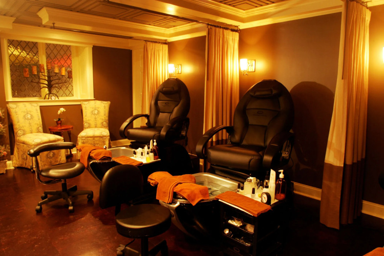 The Martha Washington Inn And Spa
