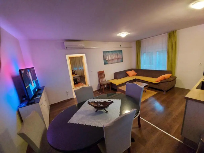 Apartment Ruzmarin