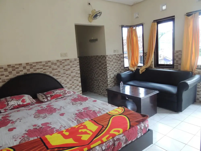 Yonanda Hotel
