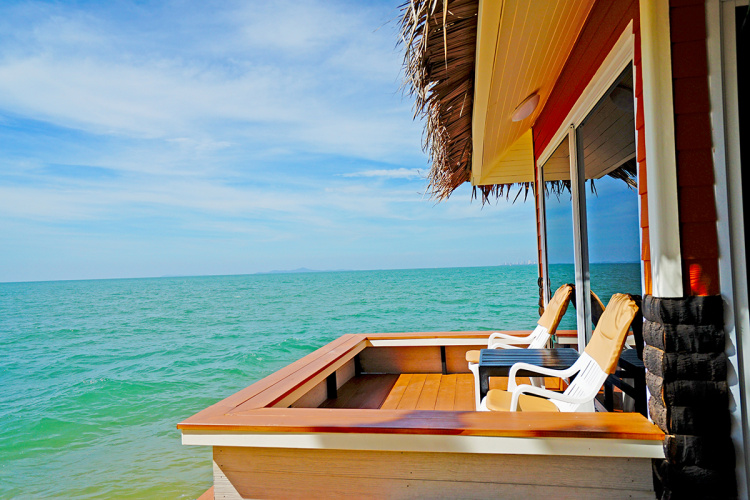 Premium Bungalow with balcony and with view