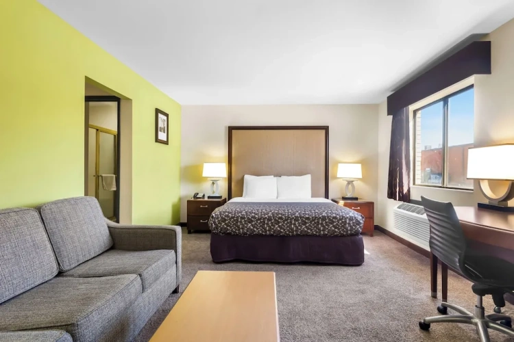 Double Suite