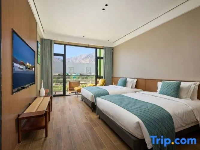 Standard Twin Family room