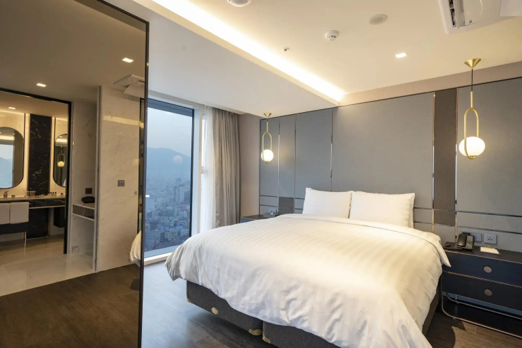 Lavalse Hotel