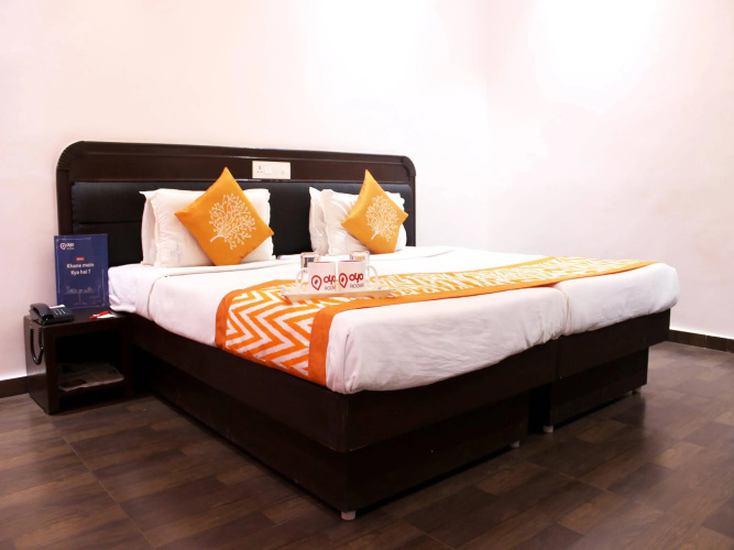 OYO Rooms Court Circler