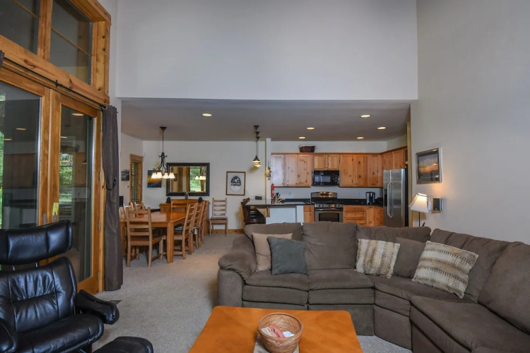 Ski Chalet 4 Bedroom Townhome