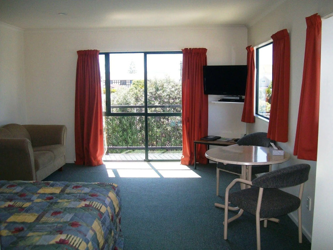Cedar Court Motel