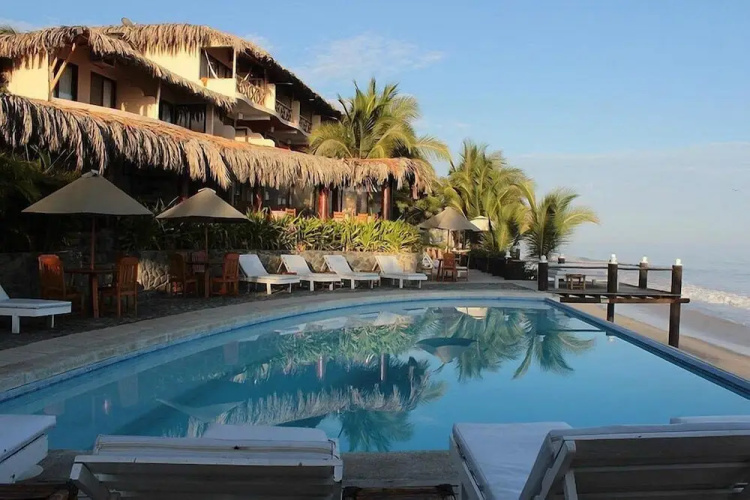 Hotel Grandmare & Bungalows