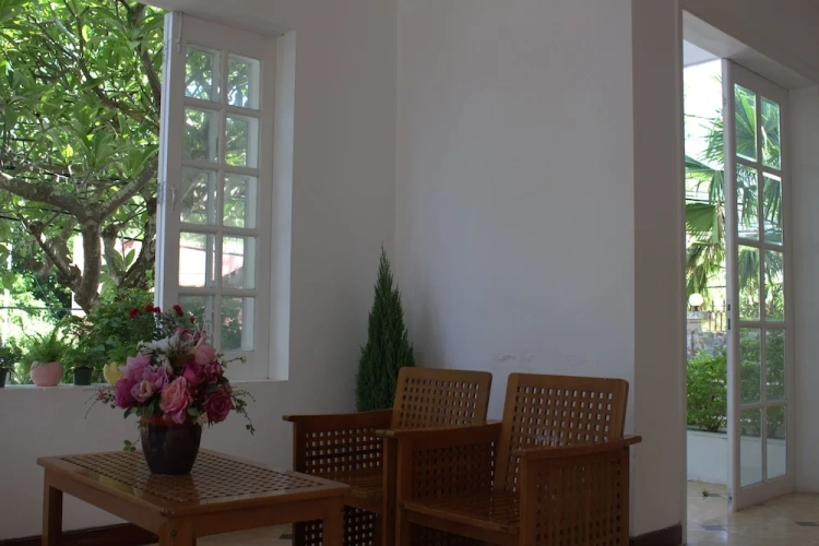 4 Bedrooms Villa
