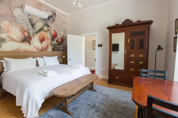 Laanhof Victorian House Self-Catering