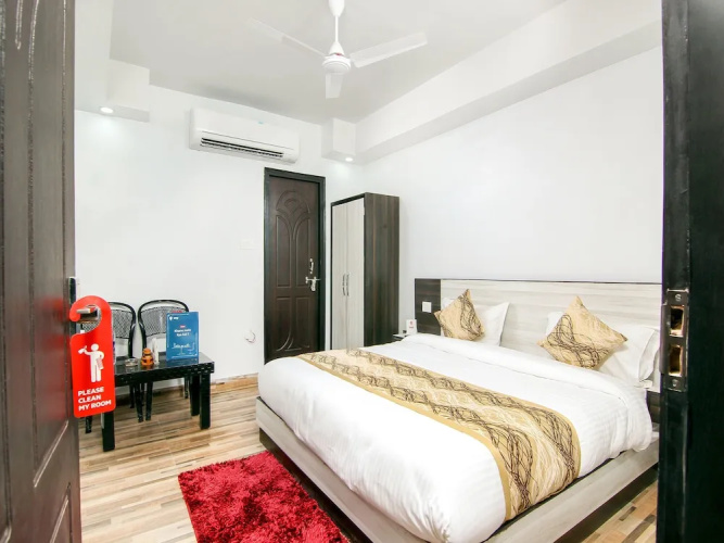 OYO 13314 Grand Almada Inn