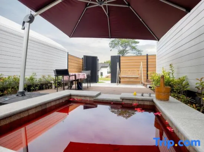 Yanling Bloom Hot Spring Hotel