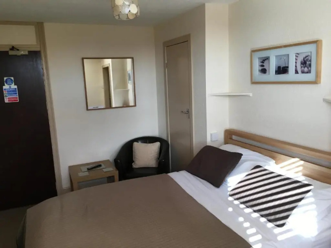 Holly Tree Guest House