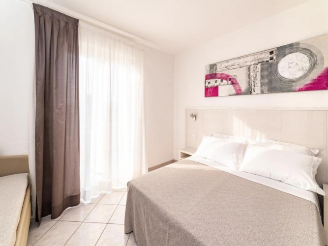 Standard Twin room with balcony