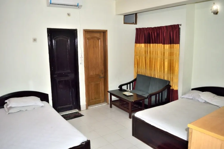 1 Bedroom Deluxe Triple room