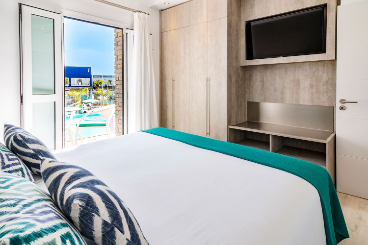 Hotel LIVVO Los Calderones - Adults Recommended