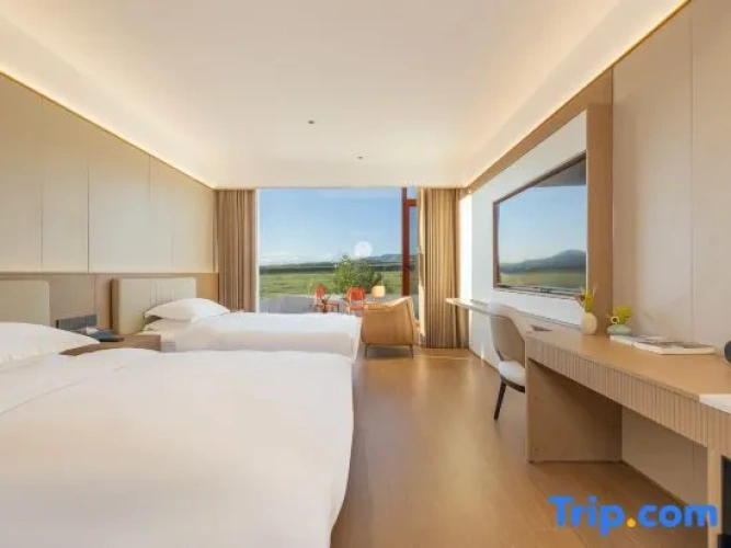 Deluxe Twin room with mountain view