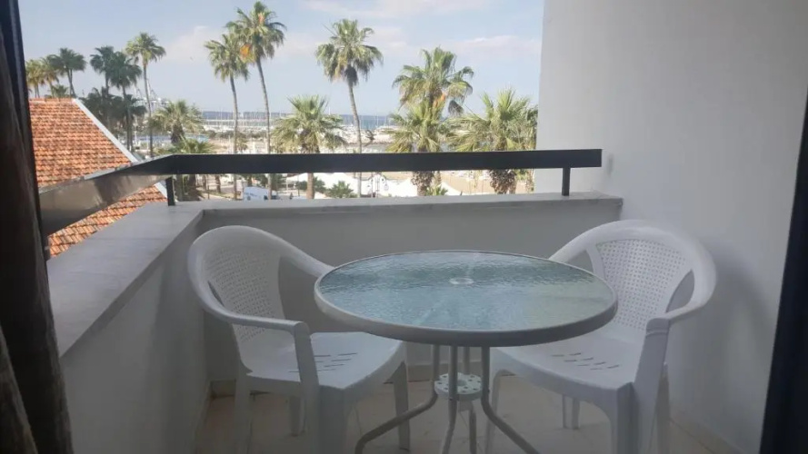 Alex Beach Apartment 203