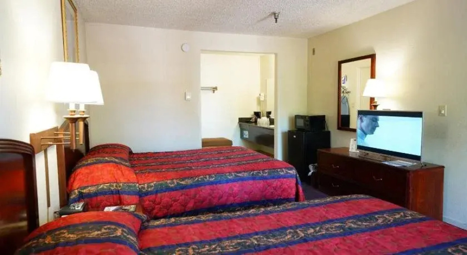 Ambassador Inn & Suites