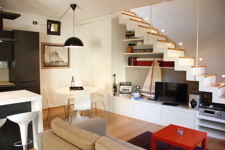 Bolognese Home