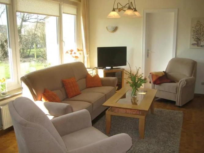 3 Bedrooms Cottage