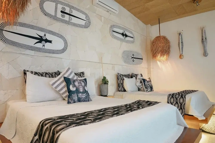 Superior Quadruple room with pool view