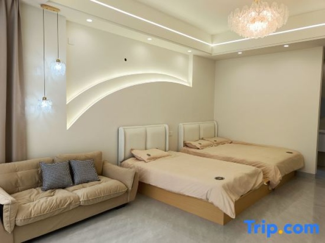 Triple Villa