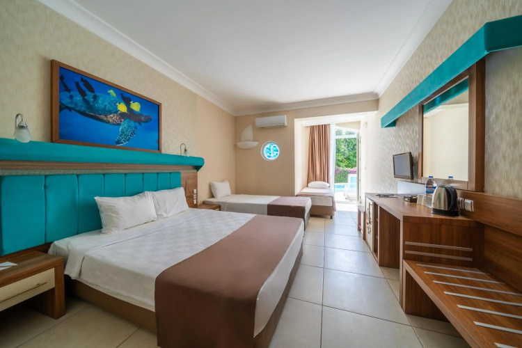 Miarosa Kemer Beach Hotel