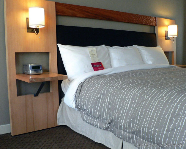 The Listel Hotel Vancouver