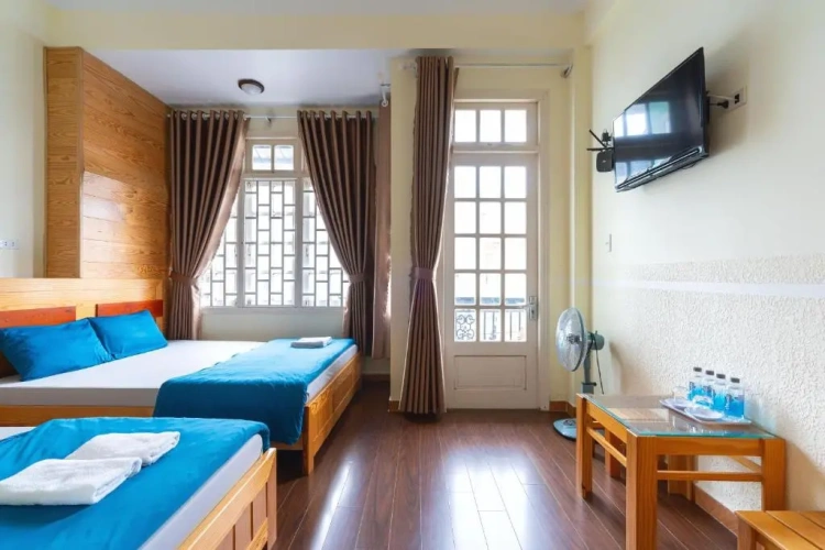 Standard Quadruple room with balcony