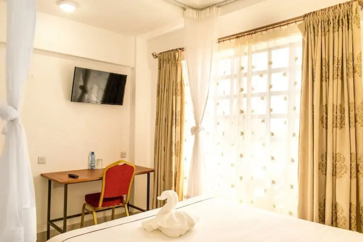 Shadenet Hotel