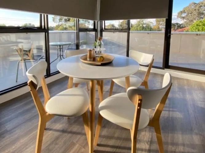 2 Bedrooms Apartment